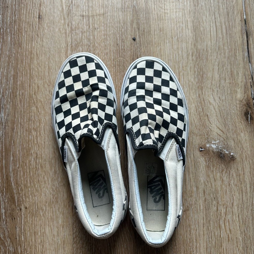 Checkered vans - Picture 2 of 2
